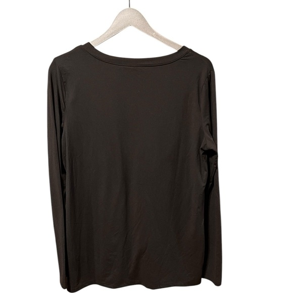 🟣Zenana Outfitters Black Long Sleeve V-Neck Top – Size 2XL - Picture 2 of 4